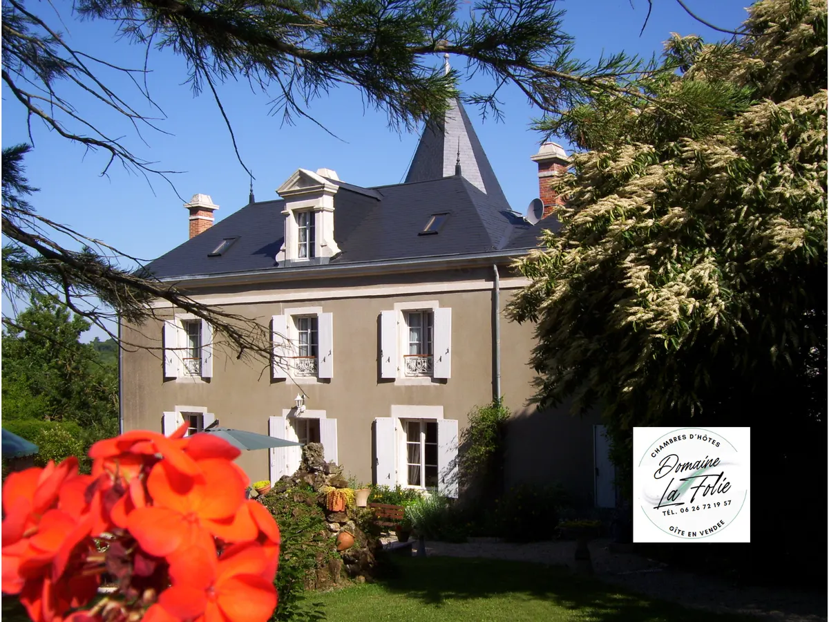 DOMAINE La Folie -3 chambres d'hôtes dans le Logis