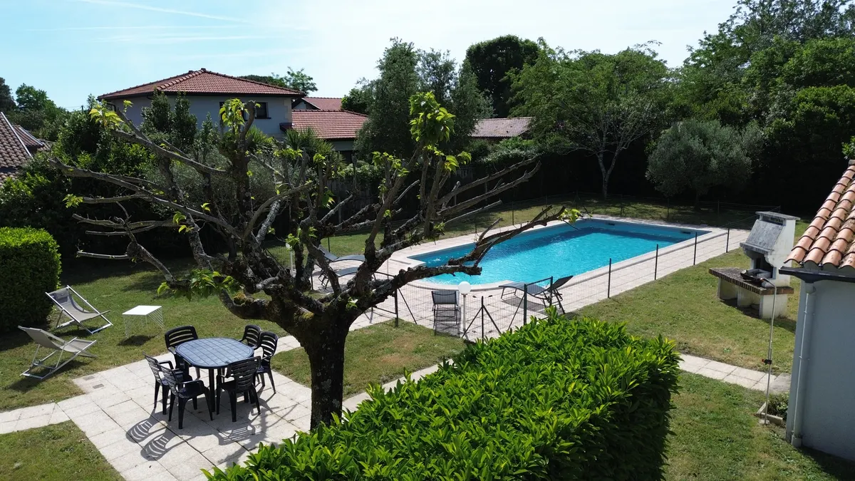 L'Ostaou du Bassin - Maison familiale Testerine avec piscine & climatisation