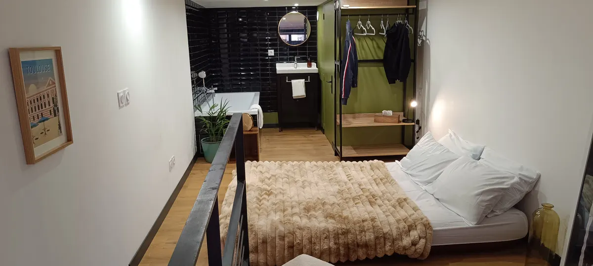 Le Loft la Fée, logement atypique au coeur du quartier Saint Georges Toulousain