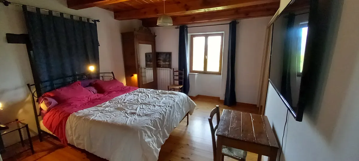 Maison de village avec piscine