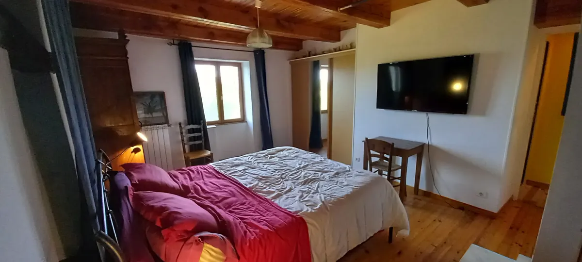 Maison de village avec piscine