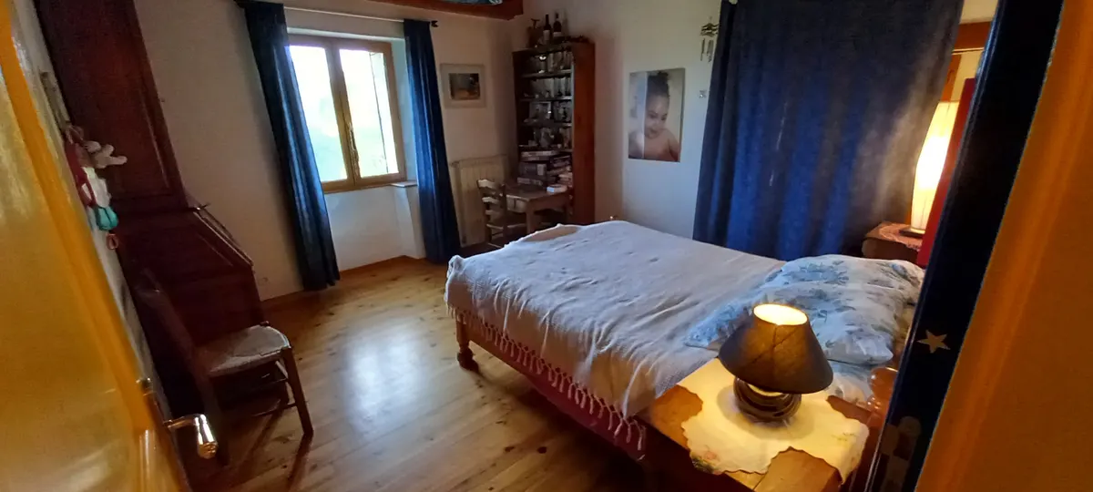 Maison de village avec piscine