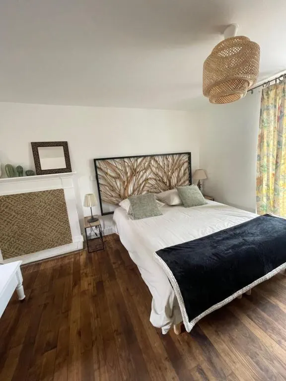 L'hermine : chambre d'hôte et Jacuzzi