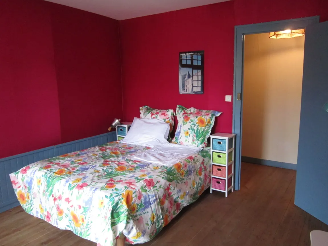 Chambre chez l'habitant dans maison d'hôte charentaise avec jardin arboré-1