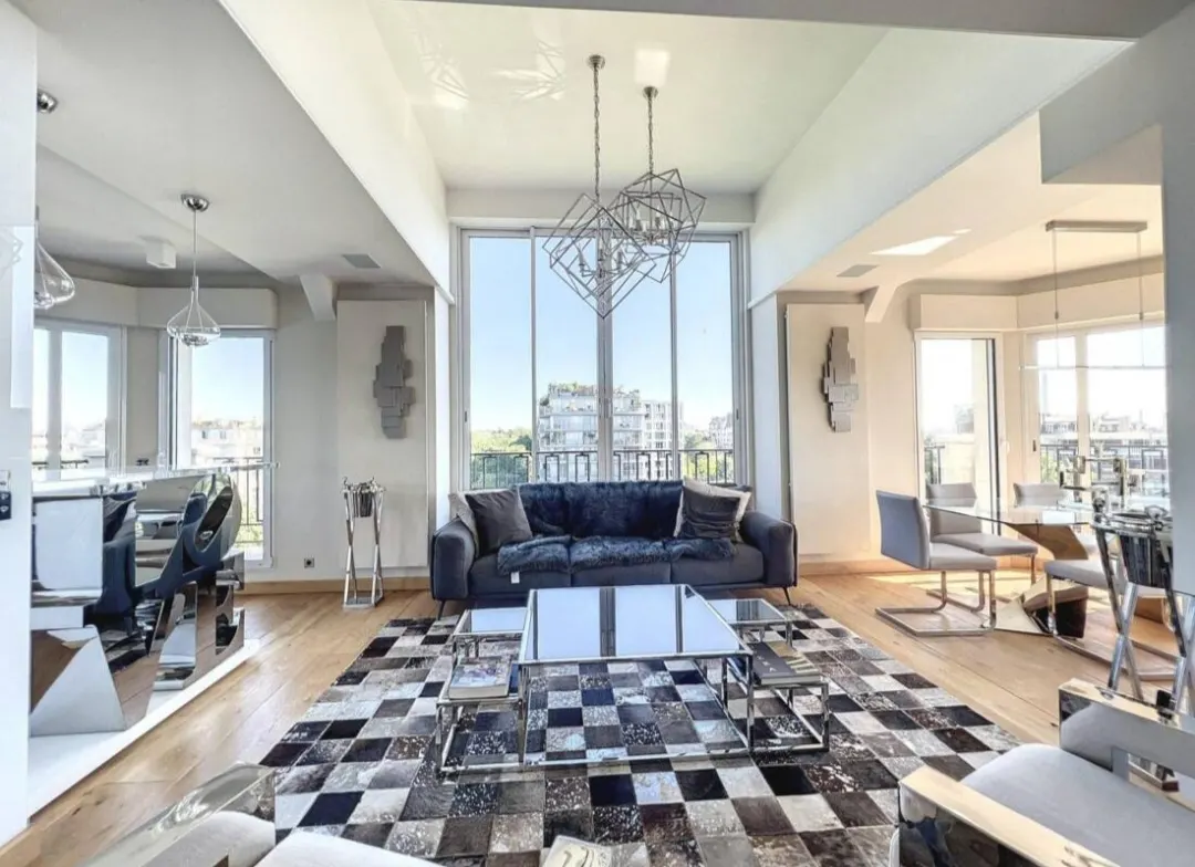 Appartement 2 pièces avec vue Tour Eiffel - Paris 15ème