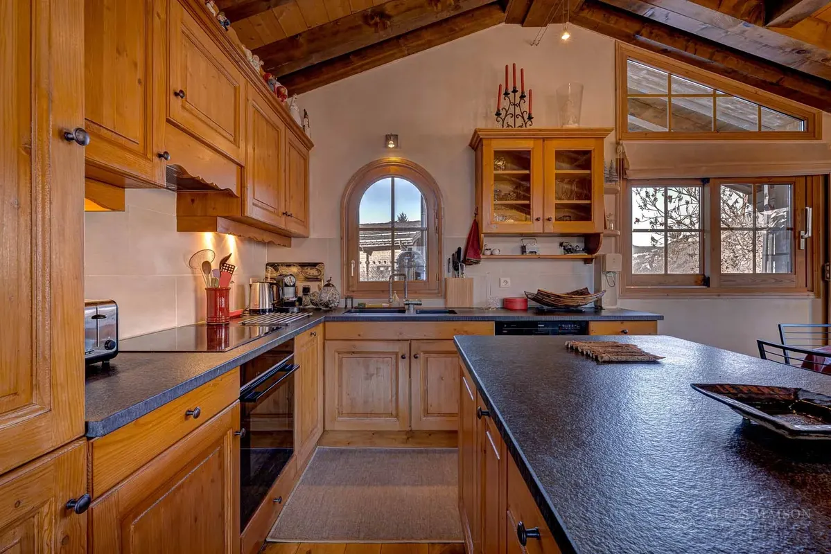 Sommet Blanc Suite — Alpes Maison