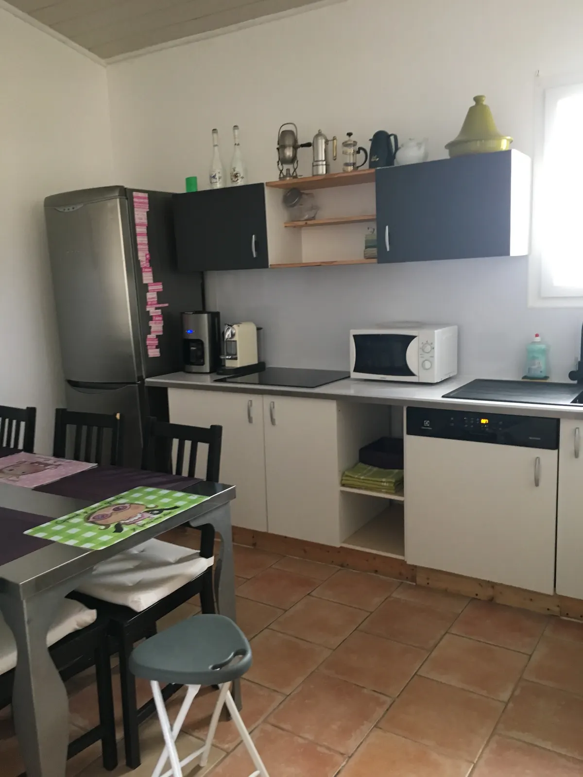 Gîte avec piscine pour 6 à 8 personnes